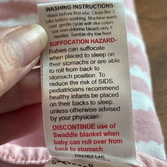 Bublo Baby Girl Sz SM/MED 0-3M Pink White Swaddle 100% Cotton Zippered Foot - Picture 5 of 7